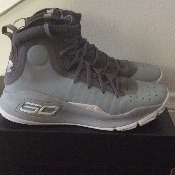 curry 4 size 14